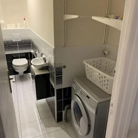 Centre, Grand De 108 M2, 3ch Апартаменты